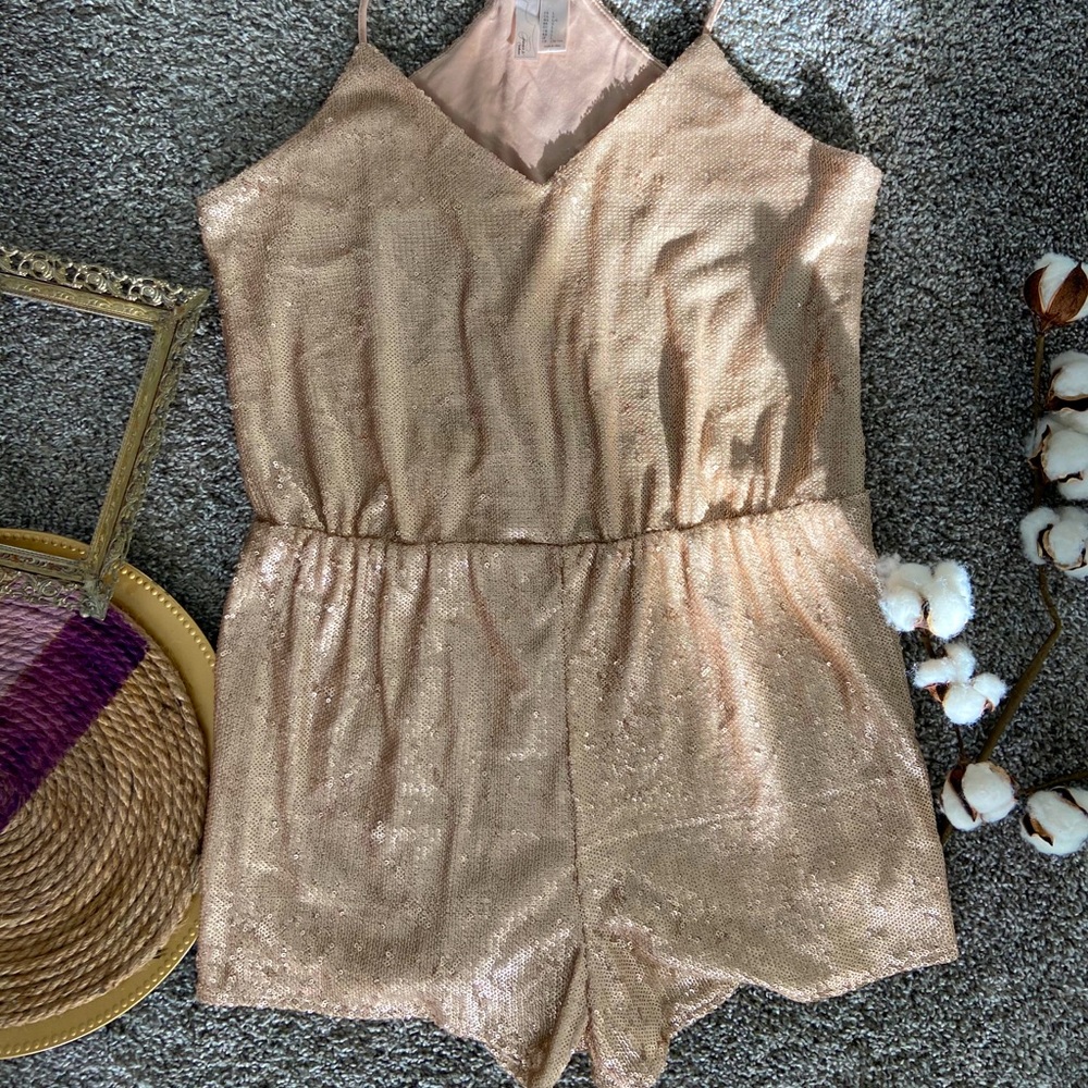 FOREVER 21 Exclusive